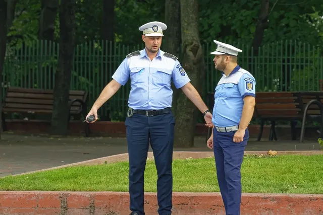 MEN 0033